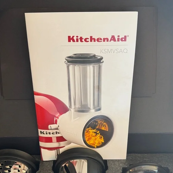 KitchenAid Red Fresh Prep Slicer/Shredder Attachment - Picture 4 of 6